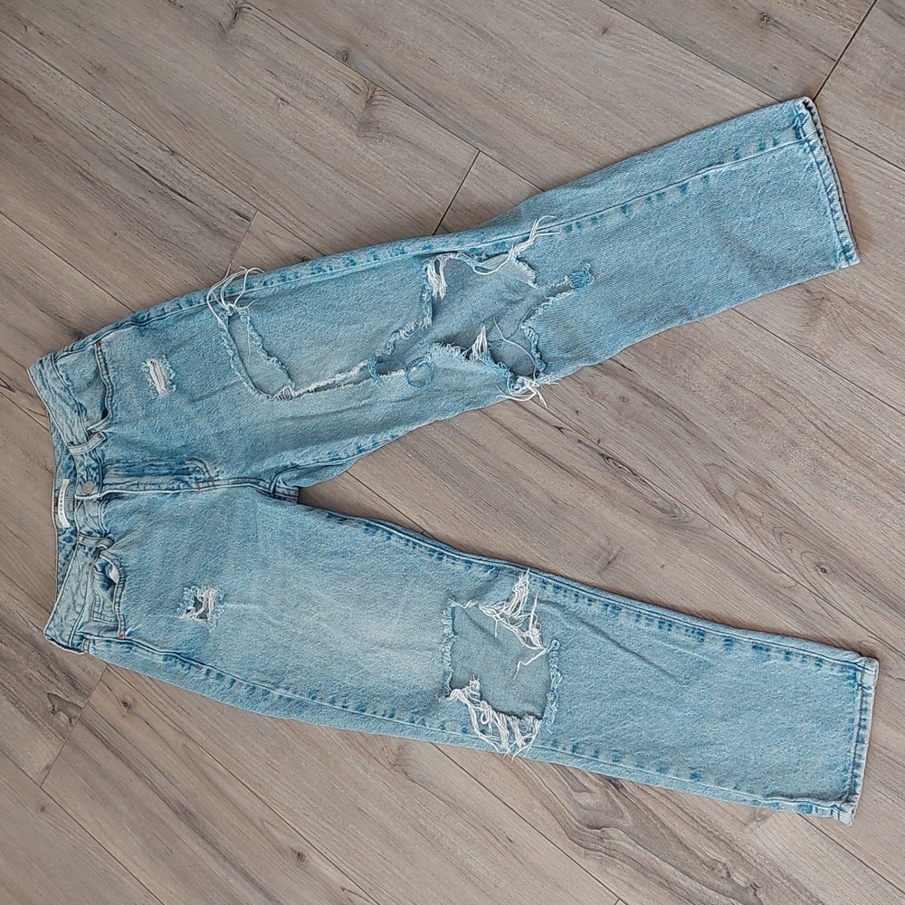 PacSun Distressed Destroyed Mom Jeans Size 26
